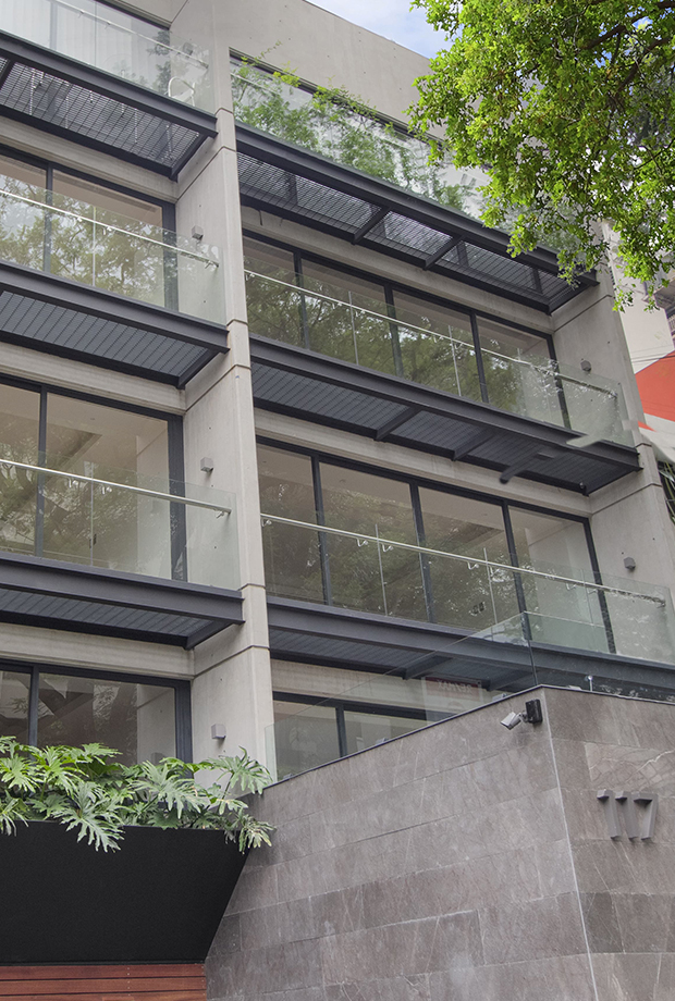 Flat. La Martine 117