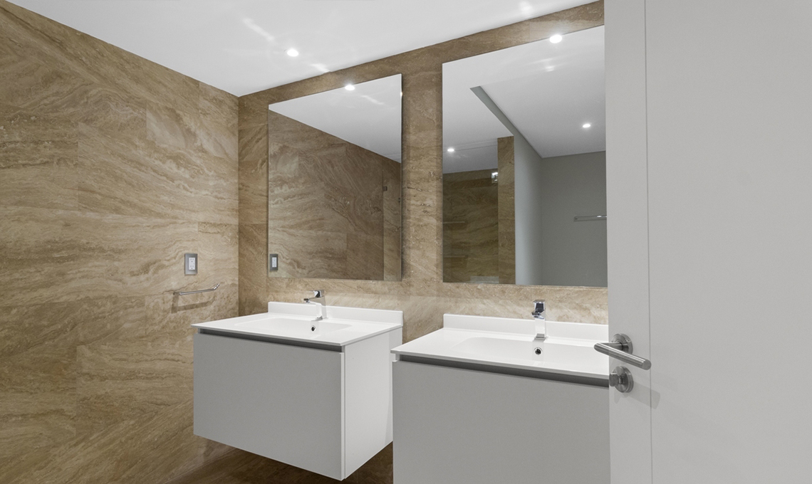 Flat. La Martine 1171